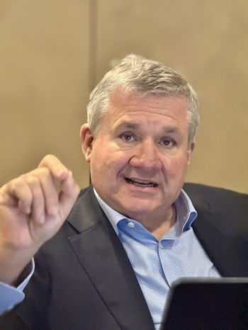 미겔 누치 반티크(Vantiq) 아시아태평양·중동·중남미 최고매출책임자(CRO)가 아시아경제와 인터뷰하고 있다. 사진=백종민 테크 스페셜리스트