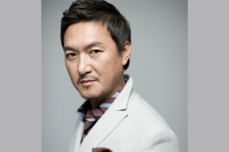 배우 박동빈은 MBC 드라마 '사랑했나봐'에서 오렌지주스를 그대로 내뱉는 장면은 온라인상에서 수많은 패러디를 낳으며 큰 화제를 모았다. 이후 그는 대중에게 '주스 아저씨'라는 별명으로도 친숙하게 불렸다. SNS 갈무리