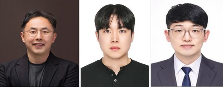 연구진 사진. (왼쪽부터)이정훈 고려대 KU-KIST융합대학원 교수(교신저자), 박정수 고려대 기계공학부 박사과정(제1저자), 이승민 고려대 KU-KIST융합대학원 박사후연구원(제1저자). 고려대 제공