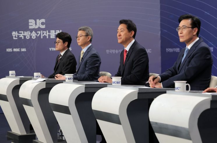 오세훈 "빌라에 중점 두면 재개발 위축…닥치고 공급해야"