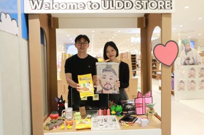 Lotte Department Store Gwangju Branch will operate the "Eollungttungdang Shop" pop-up store on the 17th in collaboration with YouTuber TongdakCheonsa. <br/>Photo by Lotte Department Store Gwangju Branch