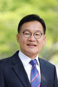 강위원 전남도경제부지사
