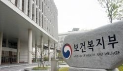 외래 해충 검사·불법드론 감시…‘노인역량활용 선도모델’ 우수사업 17건 선정