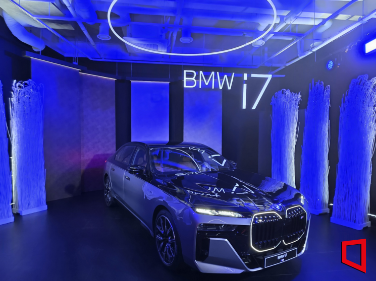 BMW 럭셔리 순수전기 세단 i7. 최영찬 기자