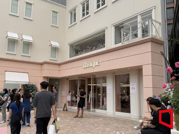 [K-관광로드]②"한국인 일상 체험"...성수 골목 누비는 외국인 - 뉴스 썸네일 이미지