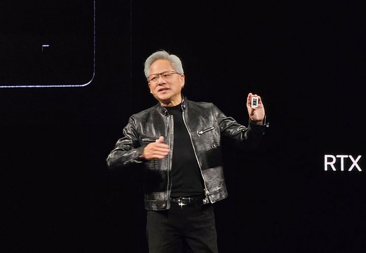 젠슨 황, 크래프톤과 회동…피지컬AI·게이밍 협업 논의