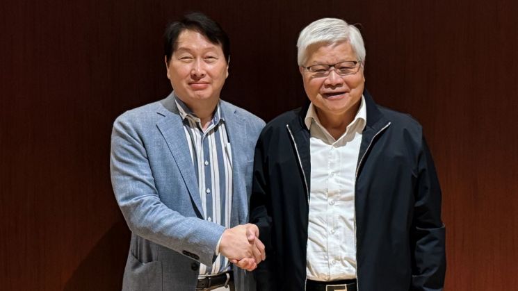 최태원 회장, 웨이저자 TSMC 회장과 회동…"AI 글로벌 동맹 강화"