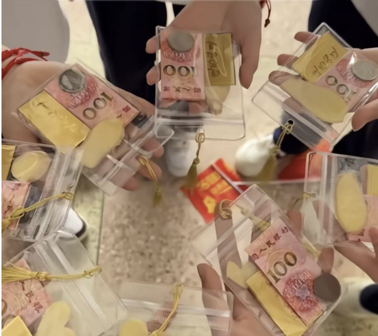 가오카오를 앞두고 행운을 기원하는 제품이 인기다. 중국 바이두.