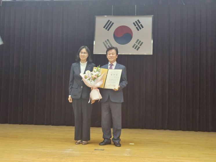 조규일 진주시장 당선인, 당선증 교부받고 민선 9기 시정 본격 준비 - 뉴스 썸네일 이미지
