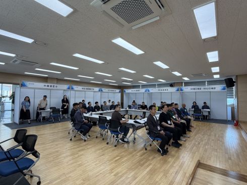 호남 해운업계·중장년 구직자 잇는 채용박람회 열려 - 뉴스 썸네일 이미지