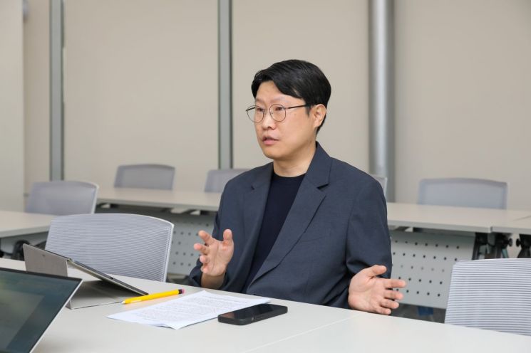 이정현 여행기획부문장. 교원투어 제공.