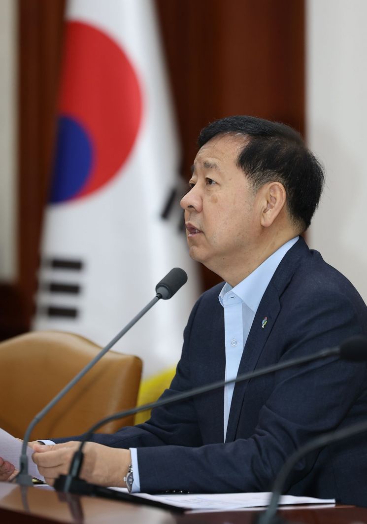 구윤철 경제부총리 겸 재정경제부 장관이 10일 서울 종로구 정부서울청사에서 열린 대외경제장관회의에서 발언하고 있다. 연합뉴스