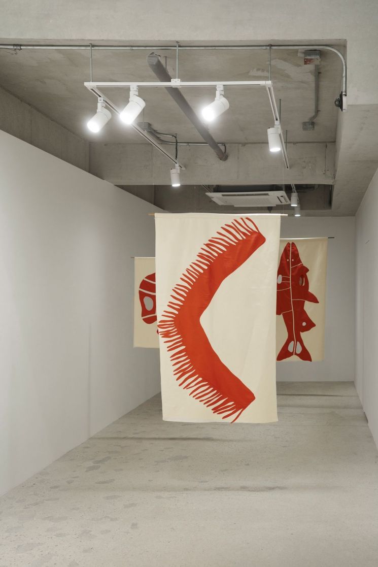 Eva Kotatkova 'Inside the Body of a Fish That Came Out of Water: Fish Classroom Series'. Mayer Guggenheim Seoul