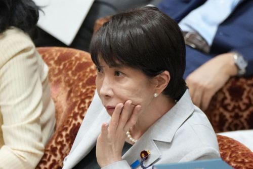 中, 日기관·기업 40곳 수출규제 강화...개선 요원 양국 관계 - 뉴스 썸네일 이미지