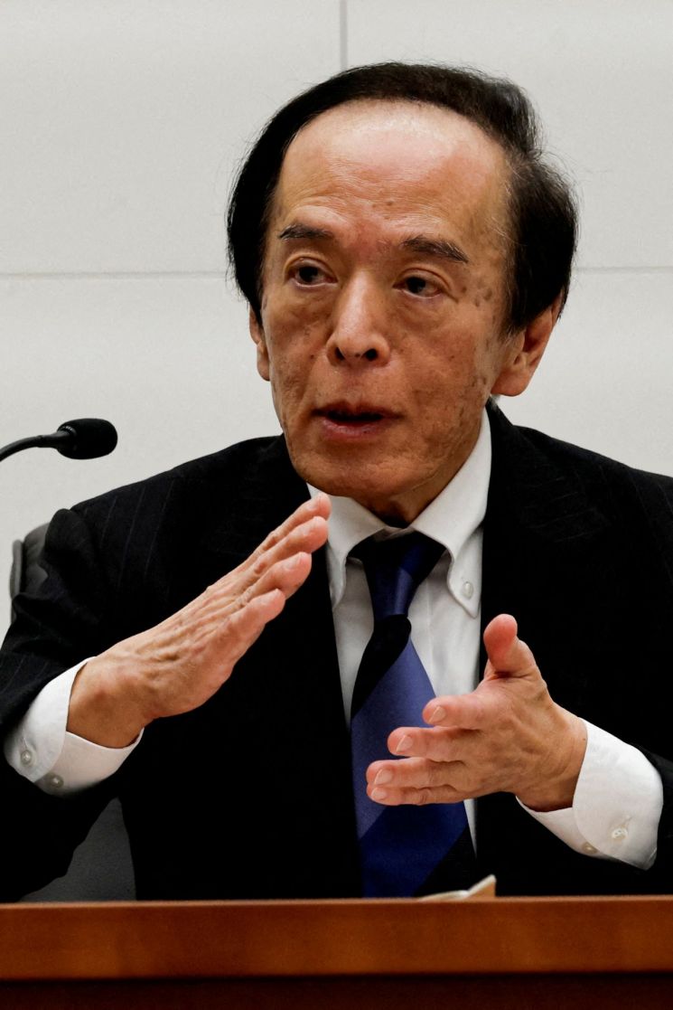 우에다 가즈오 BOJ 총재가 지난 4월 28일 도쿄에서 열린 BOJ 금융정책결정회의에서 발언하고 있다. 우에다 총재는 이번 회의는 입원 치료로 불참한다. 도쿄(일본)=로이터연합뉴스.