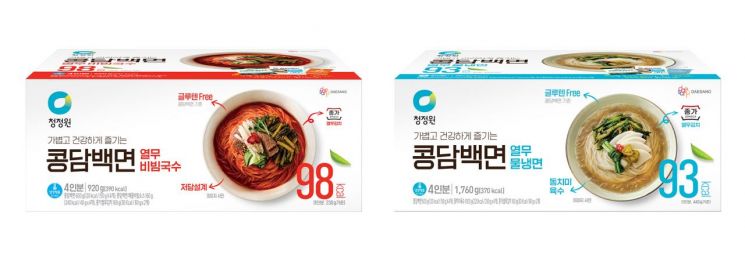 대상 청정원이 본격적인 무더위를 앞두고 '콩담백면' 신제품 '열무비빔국수'와 '열무물냉면' 2종을 출시한다고 25일 밝혔다. 대상 제공