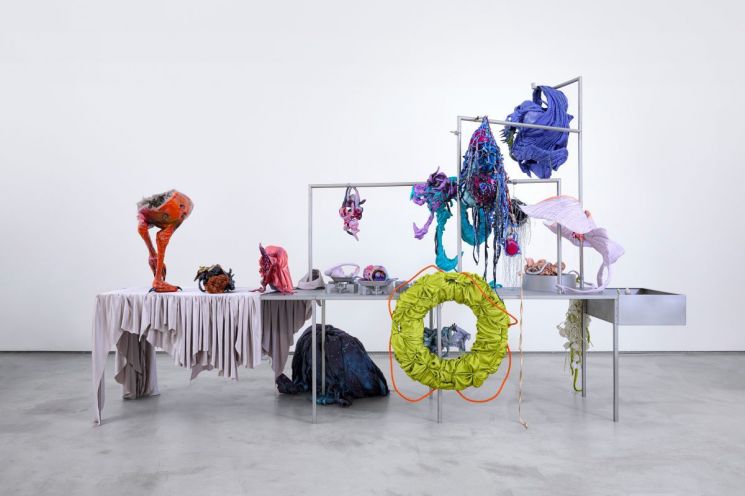 우한나 Woo Hannah Bag with you_Cook or be cooked, Installation, 2026. 지갤러리