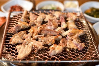 참숯에 구워낸 광양 닭숯불구이. 광양시 제공