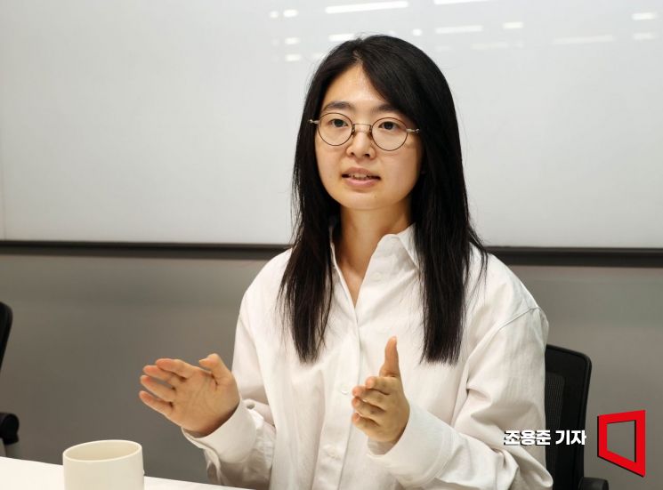 김도진 해피문데이 대표가 서울 성동구 사무실에서 아시아경제와 인터뷰 하고 있다. 조용준 기자