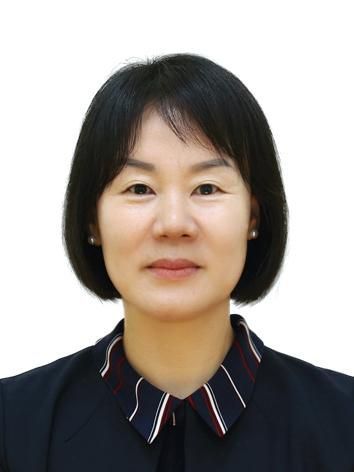 [사진 제공=합천군] 제38대 합천군 부군수에 김현미 부군수가 취임해 지난 7일부터 공식 업무를 시작했다.