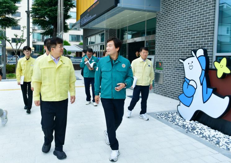김용균 행정안전부 자연재난 실장, 조현일 경산시장. 경산시 제공