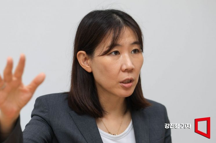 강인혜 삼정KPMG IPO센터장이 13일 서울 강남구 삼정KPMG에서 아시아경제와 인터뷰 하고 있다. 강진형 기자