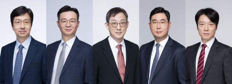 (좌측부터) 세종 정성구·이정우·박용진·박형준 변호사, 진시원 수석전문위원. 세종
