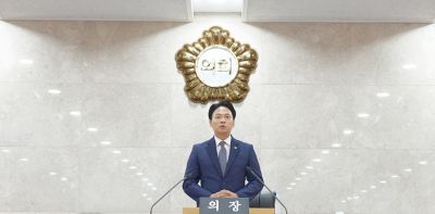남구의회는 제321회 임시회 제4차 본회의를 열고 더불어민주당 은봉희 의원을 전반기 의장으로 선출했다. 전남광주 남구의회 제공