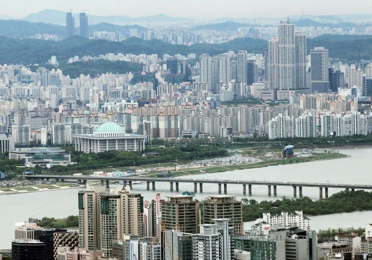서울 남산 N타워에서 바라본 서울시내 전경. 연합뉴스