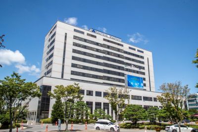 전북 군산시청 전경.