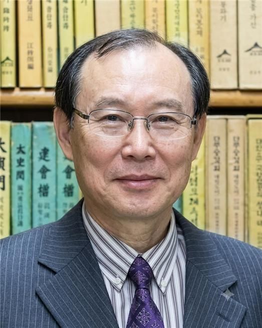 장헌덕 전통건축수리기술진흥재단 이사장. 국가유산청
