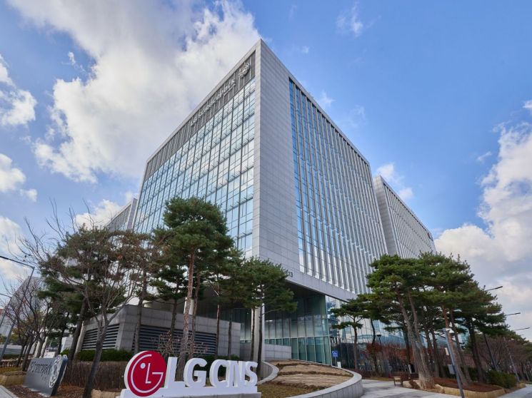 후보물질 발굴·검증까지…LG CNS, 동아쏘시오 AI 신약개발 플랫폼 구축