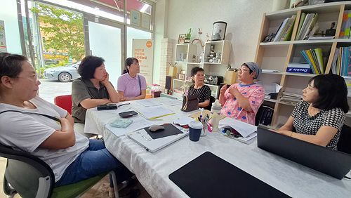 전남사회서비스원이 농촌 생활서비스 모델 '산들봄 프로젝트'를 28일부터 곡성군에서 본격 운영한다.