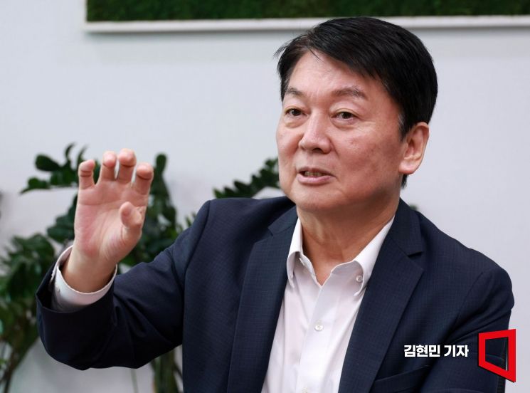 안철수 국민의힘 의원이 국회에서 아시아경제와 인터뷰하고 있다. 2026.7.28 김현민 기자