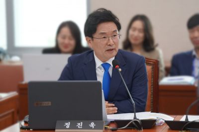 정진욱 국회의원.