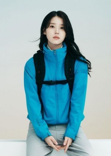 블랙야크 바람막이.