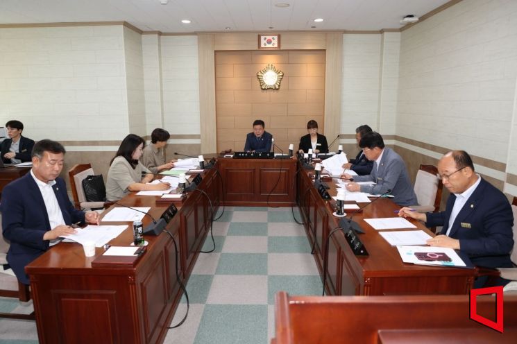 상주시의회, 의원연구단체 4곳 확정…AI·농업·태양광 정책 연구 착수