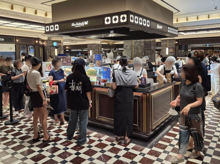 '미식 성지' 된 신세계…강남점 리뉴얼 1년 만에 누적 구매객 1000만명 돌파
