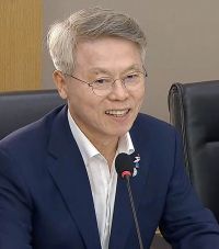 민형배 전남광주통합특별시장이 11일 오전 정부세종청사에서 열린 제35회 국무회의에 참석해 지역현안을 건의하고 있다. 전남광주통합특별시 제공