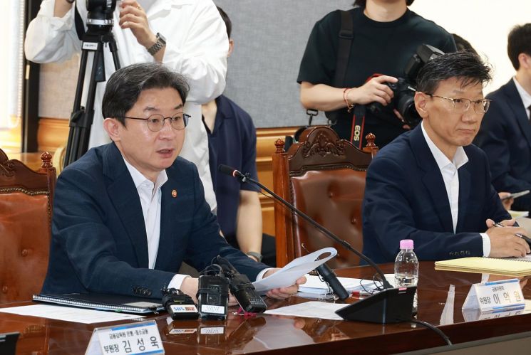 7월 가계빚 6.2조 늘어…증가폭 두 달째 둔화, 총량 확대는 변수