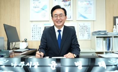 윤병태 나주시장은 지난 14일 발전 5사 통합 본사 나주 유치와 관련한 입장문을 발표했다. 나주시 제공