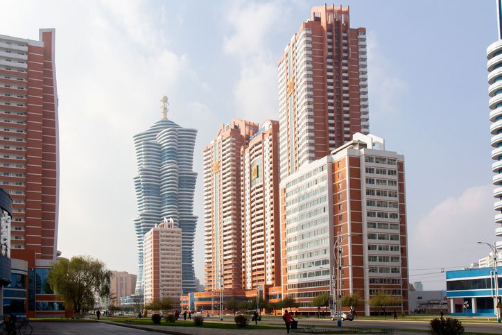 平壤未来科学家街全景，盖蒂图片社供图