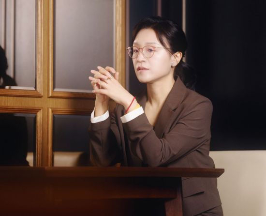 윤가은 영화감독. 문화체육관광부