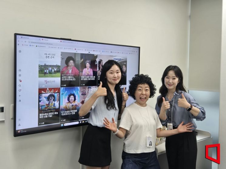 [Interview] The "Youngjassi" With a Wig and Meme Parodies: The Three LG HelloVision Employencers Volunteering for the Spotlight