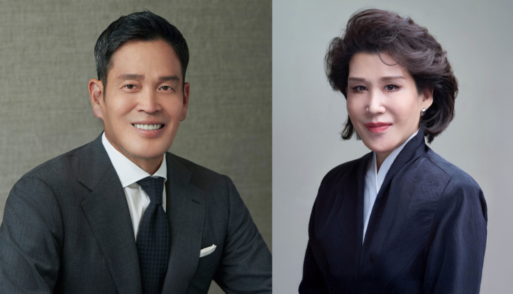 [단독]정용진·정유경 남매, 프리즈 서울 나란히 뜬다…계열분리 속 한자리