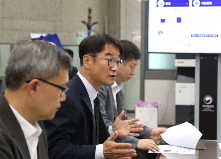 정연우 지재처 차장이 3일 정부대전청사에서 '2026년 상반기 특별사법경찰 수사실적'을 발표하고 있다. 지식재산처