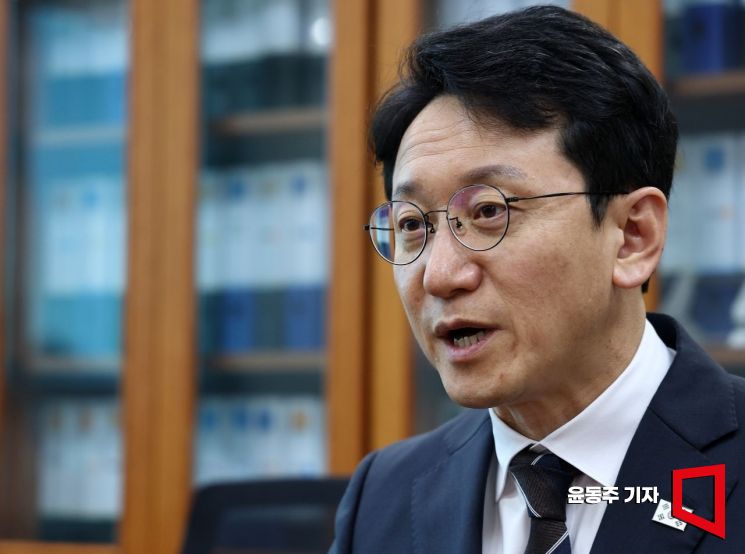 천준호 더불어민주당 원내운영수석부대표가 아시아경제와 인터뷰를 하고 있다. 윤동주 기자