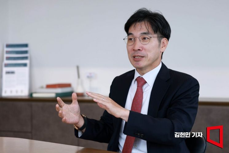 김지홍 법무법인 지평 대표변호사가 서울 중구 사옥에서 아시아경제와 인터뷰하고 있다. 2026.9.10 김현민 기자