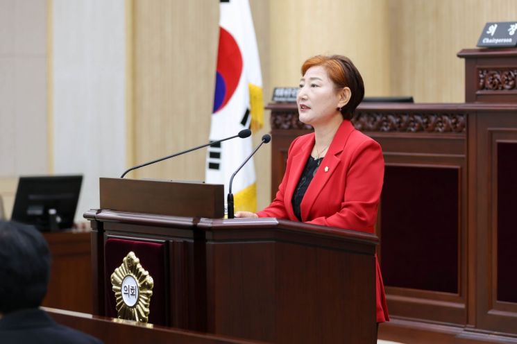 현옥순 안산시의원. 안산시의회 제공