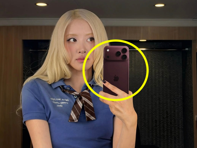 "If You Needed a Real Phone, You Could Have Just Asked Us"... Samsung Takes a Direct Jab at Rose Holding an iPhone